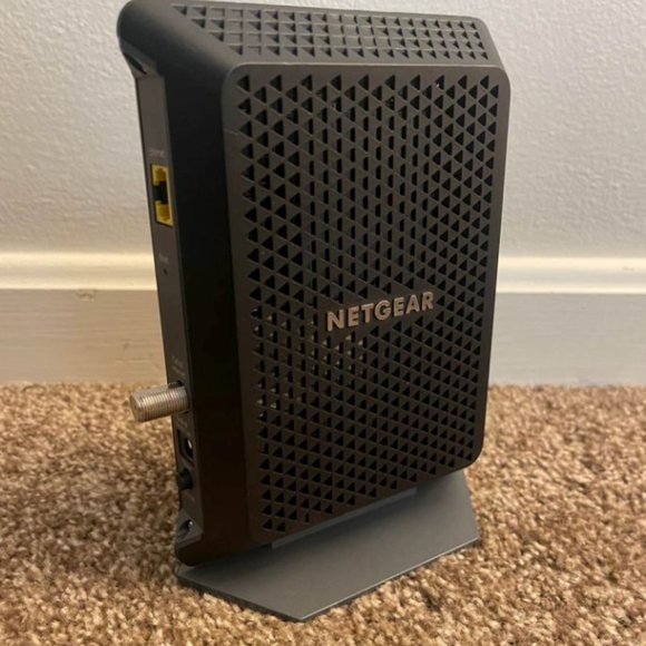 NETGEAR Modem - Picture 3 of 5